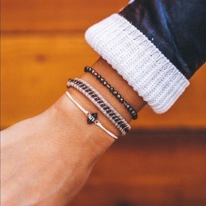 Pura Vida December Monthly Club Pack